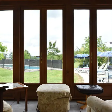 Lavish Bungalow In Bars With Private Swimming Pool * Auriac-du-Périgord